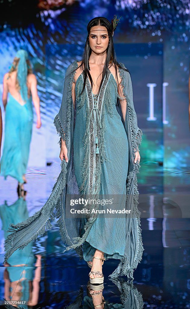 Tulum Marine Maxi & Robe