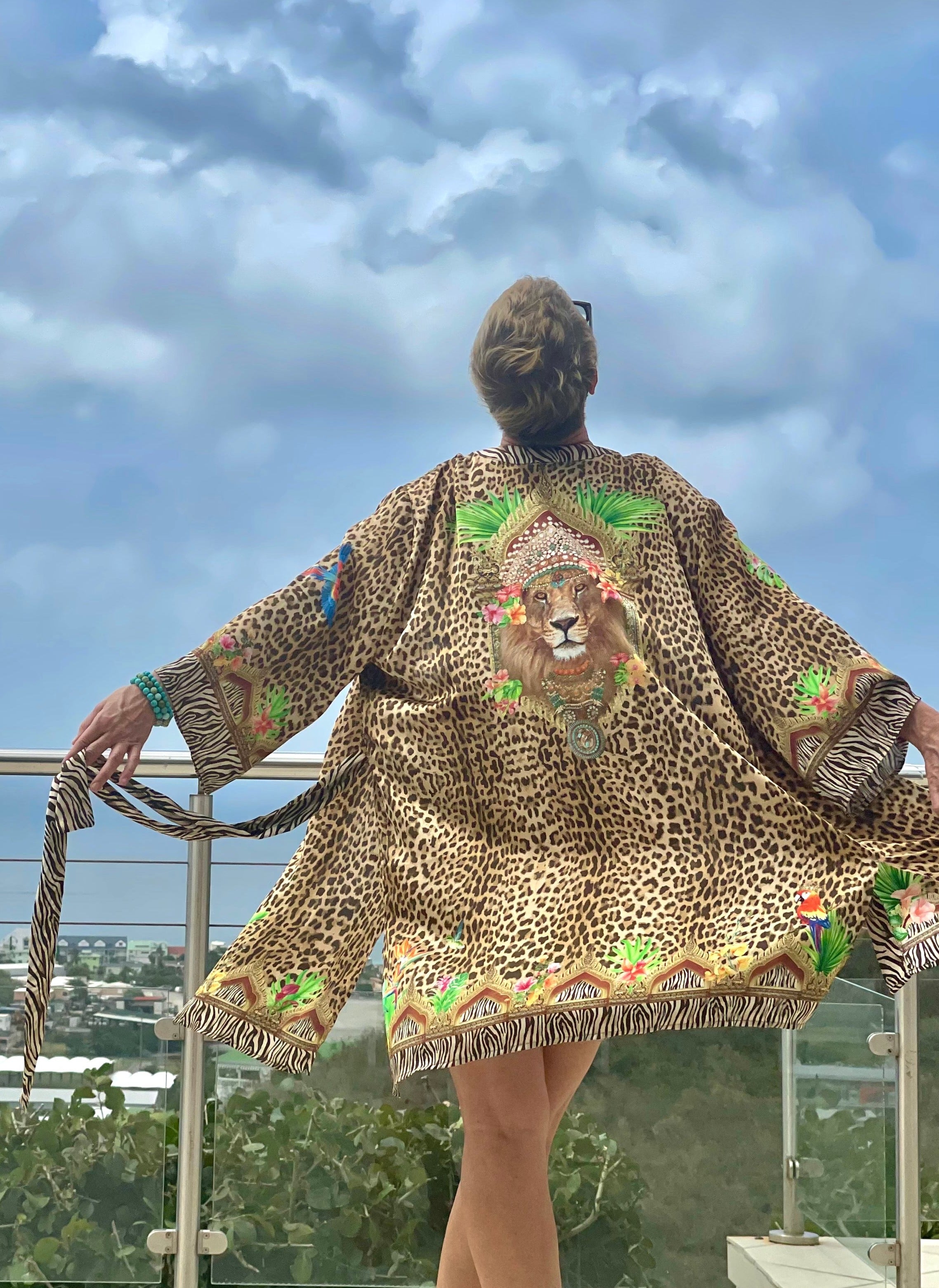 Hidden Paradise Kimono