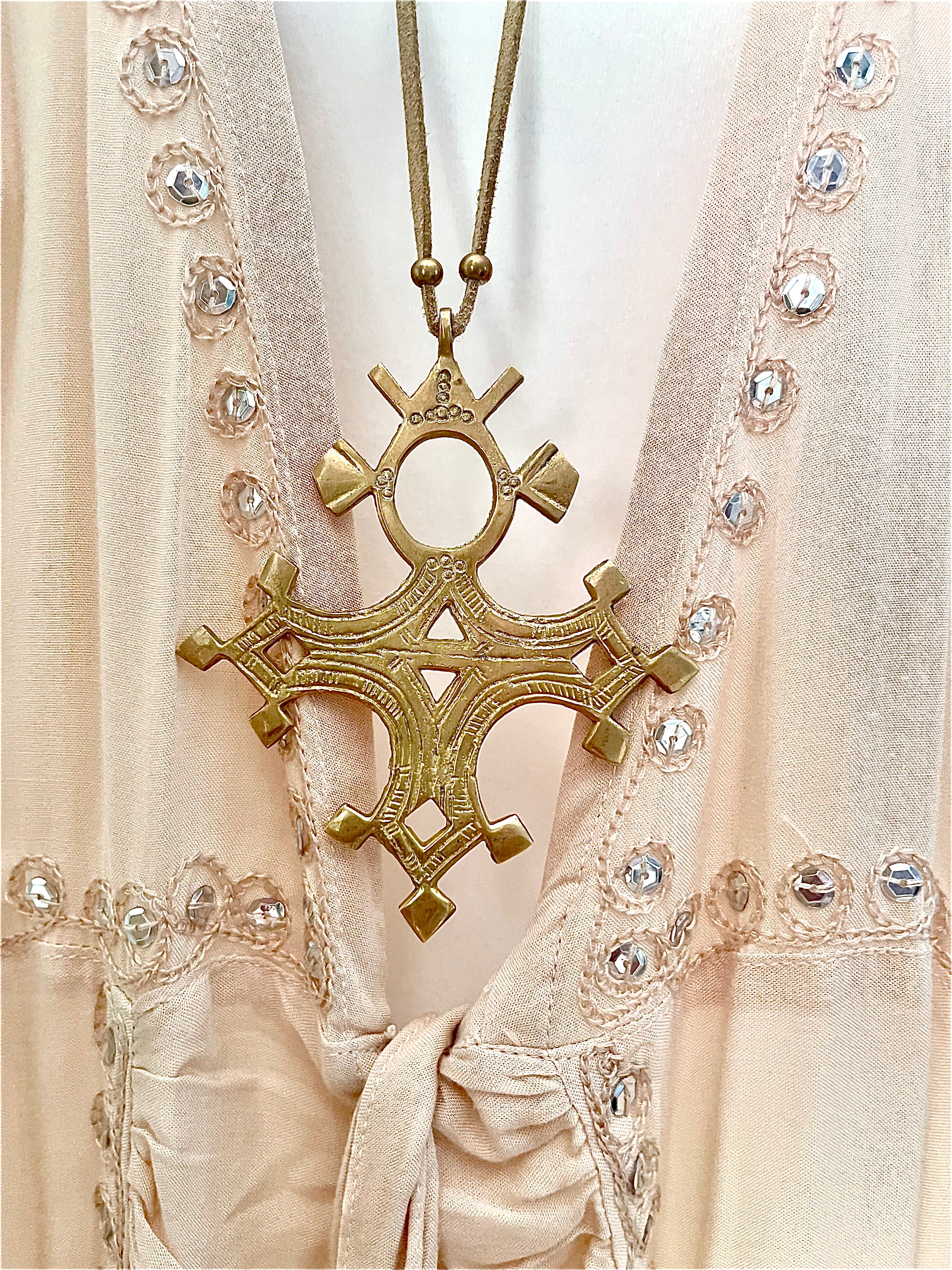 Desert Dreams Medallion